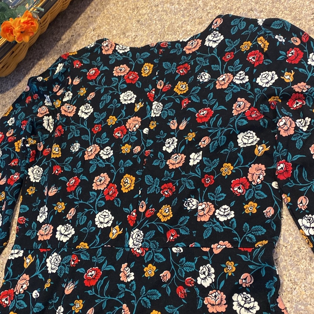 NWT Loft Outlet Floral Dress Small - Picture 11 of 12